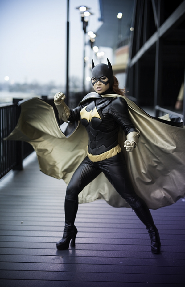 batgirl-jasonchau4_600_928_s.jpg