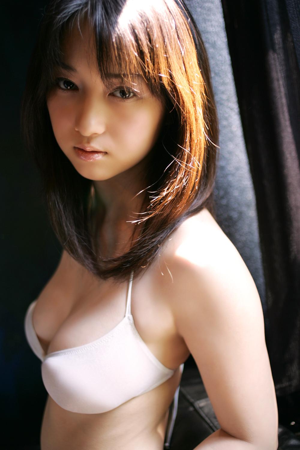 Atsuko%20Yamaguchi%2003