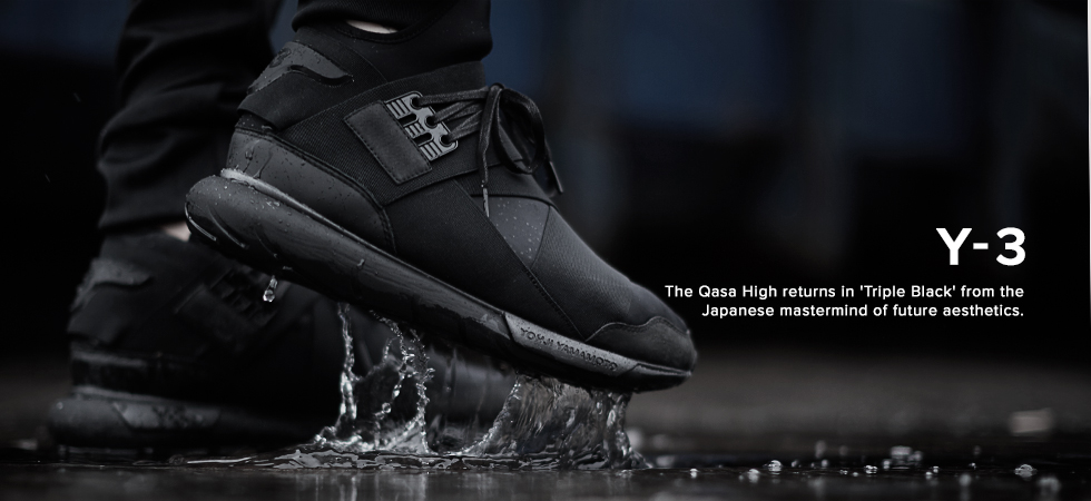 y3_tripleblack_200815-2.jpg