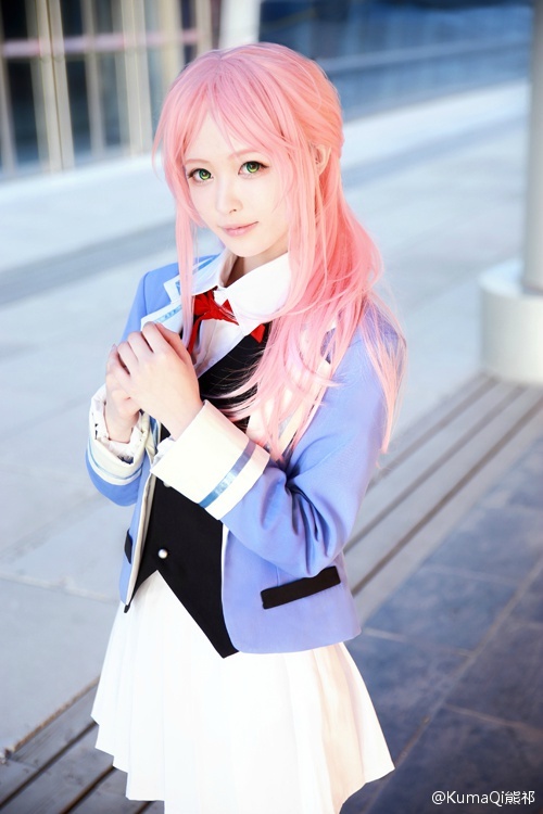 88bc9797jw1evt0fi97wtj20dw0ku0v4