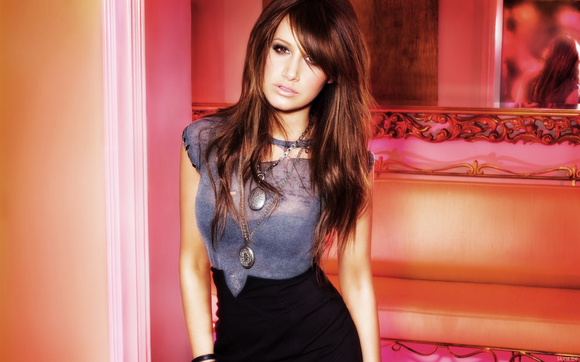 ashley-tisdale-1920x1200-34737