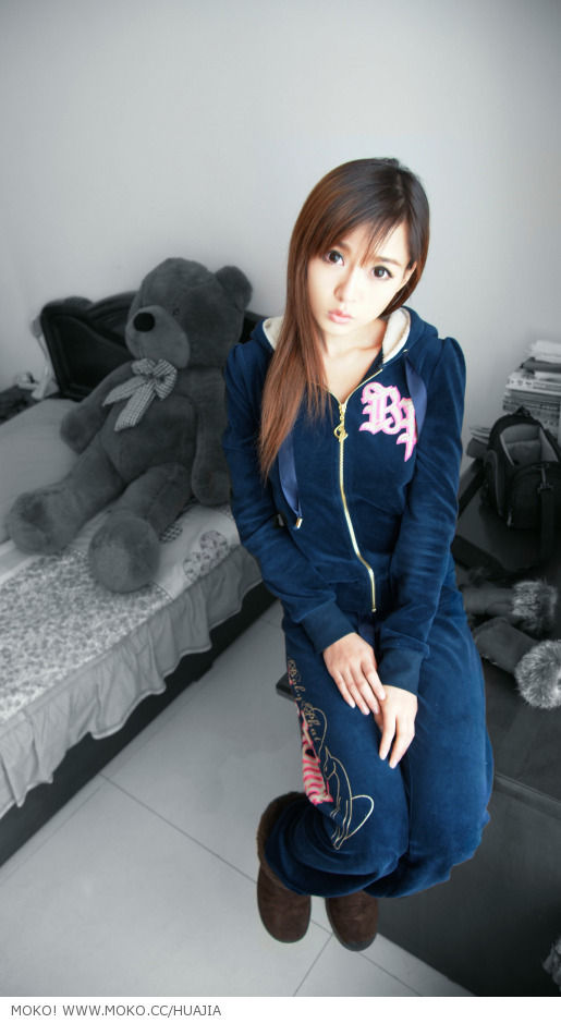 Hua_Jia_Winter_Wear_6