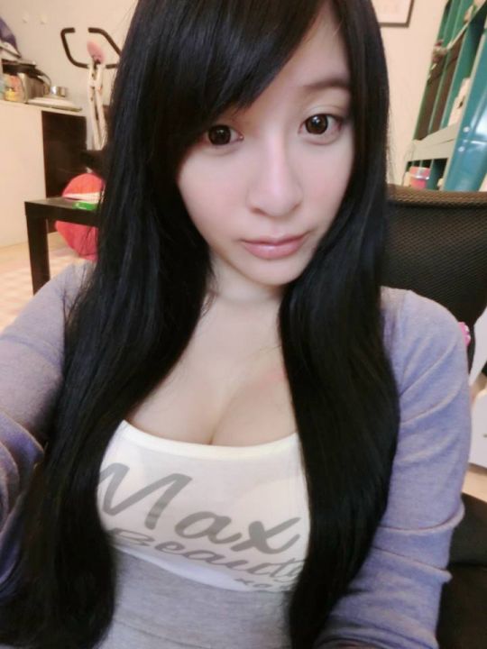 202115ulrel0querzr31ff.jpg.thumb