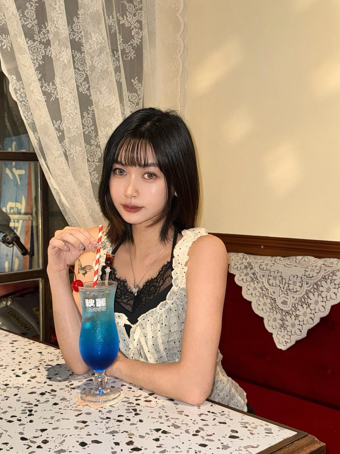 ia_100000006373.jpg