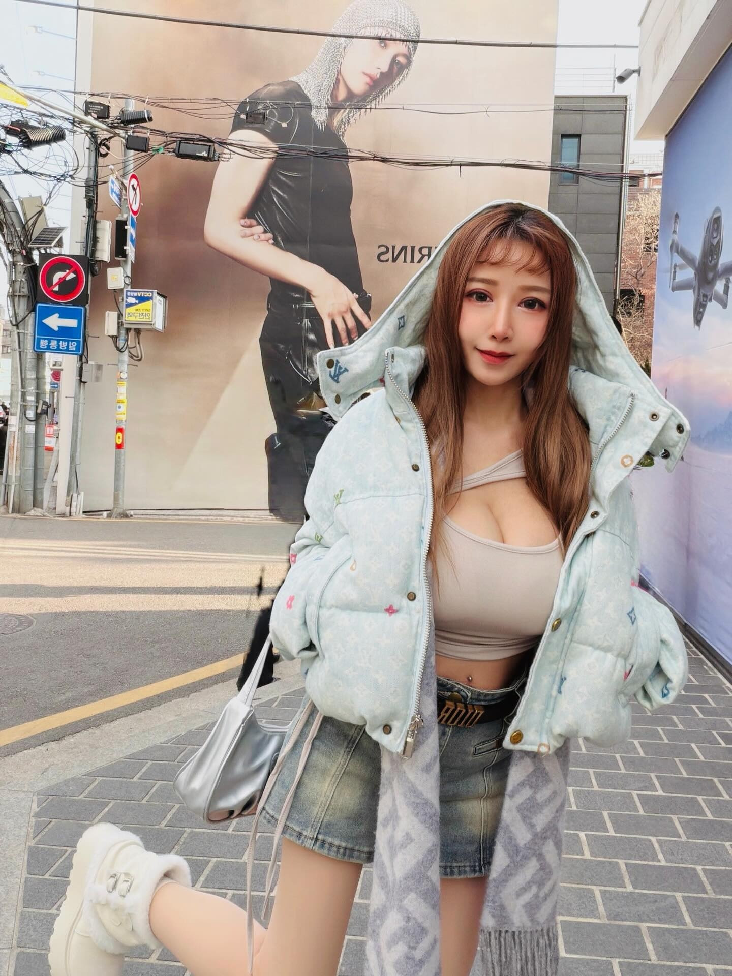 ia_100000018858.jpg