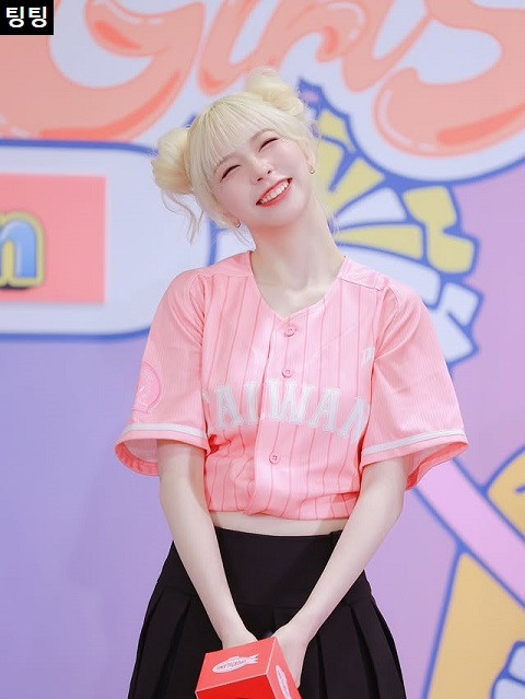 ia_100000003177.jpg