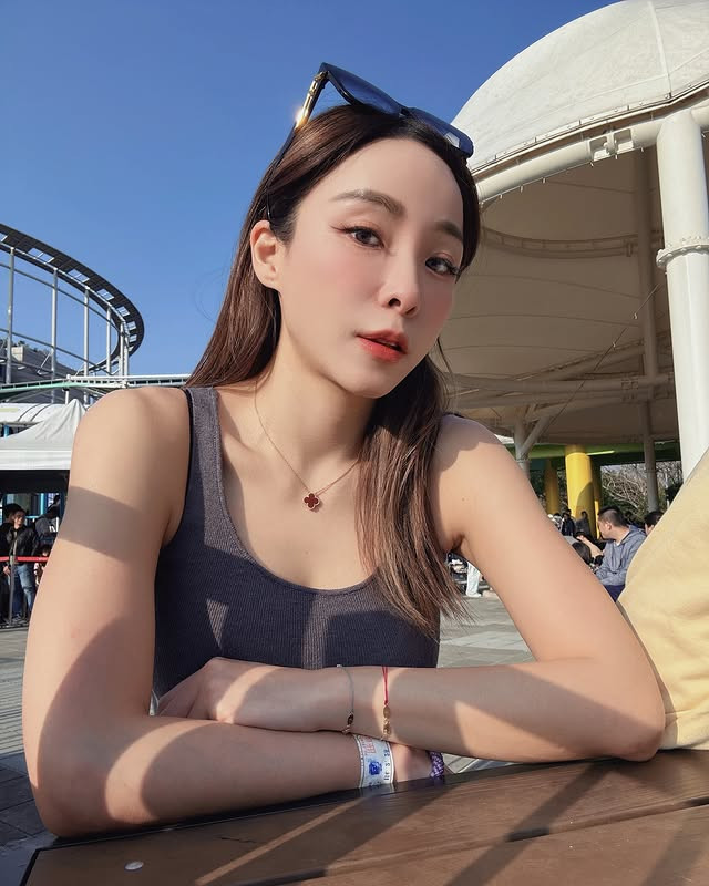 ia_1500000009.jpg