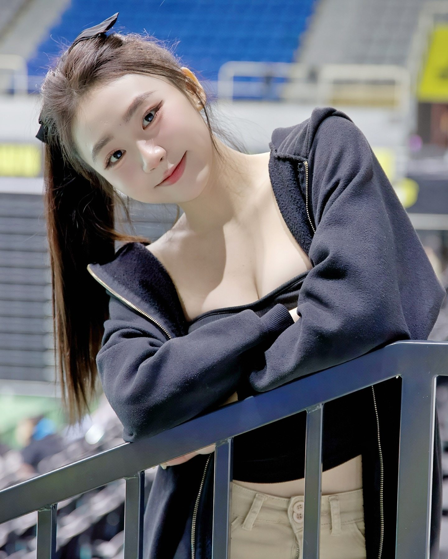 ia_200000011.jpg
