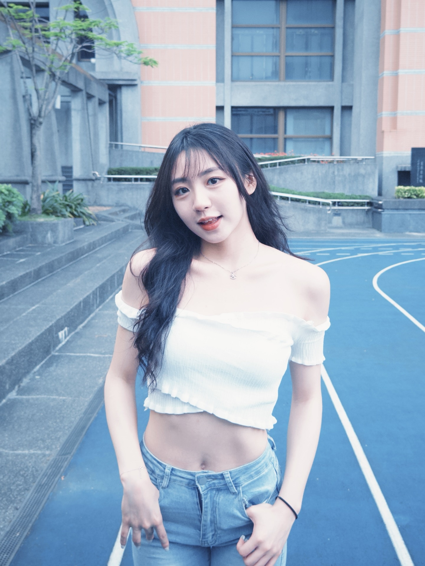 ia_200000015.jpg
