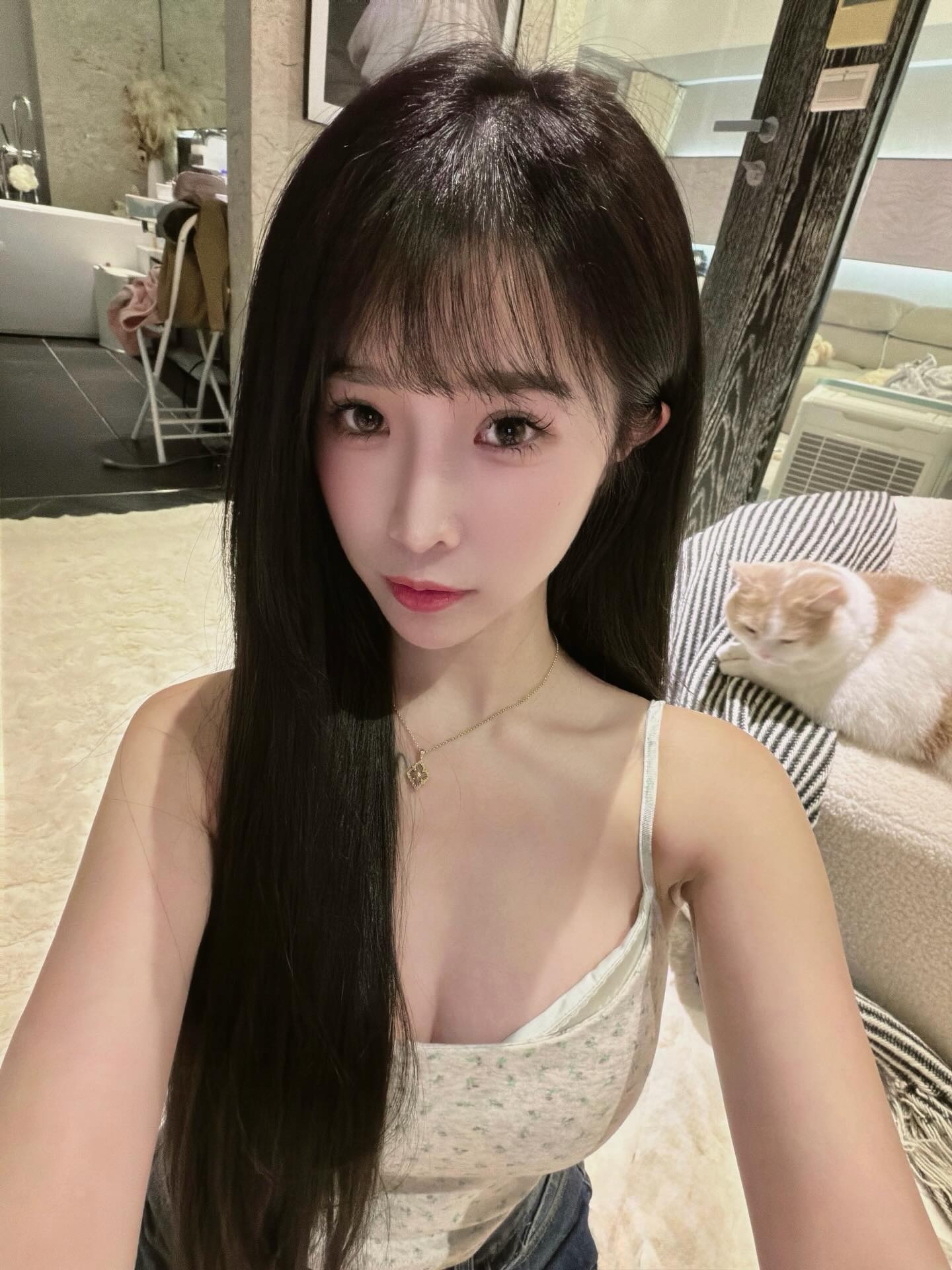 ia_100000056104.jpg