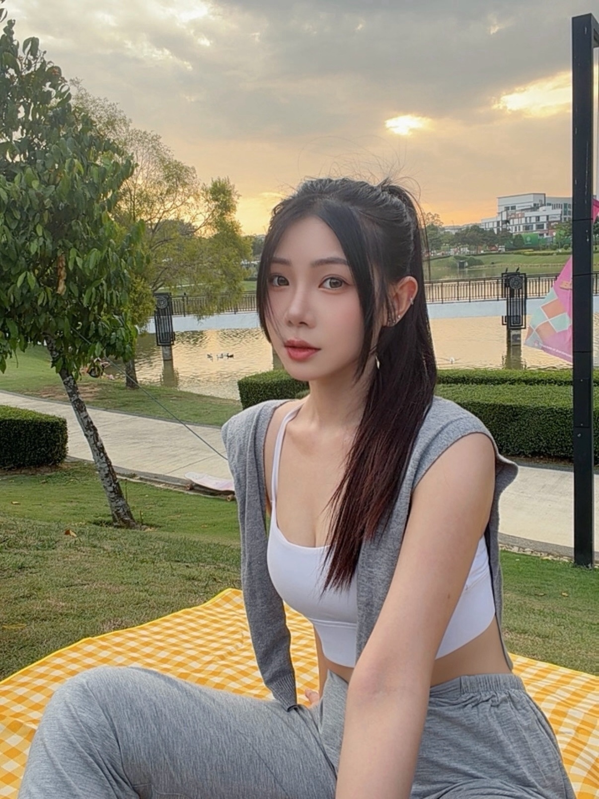ia_100000010516.jpg