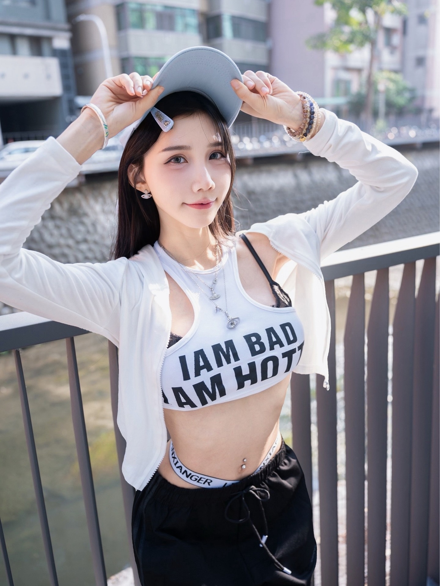 ia_100000045985.jpg