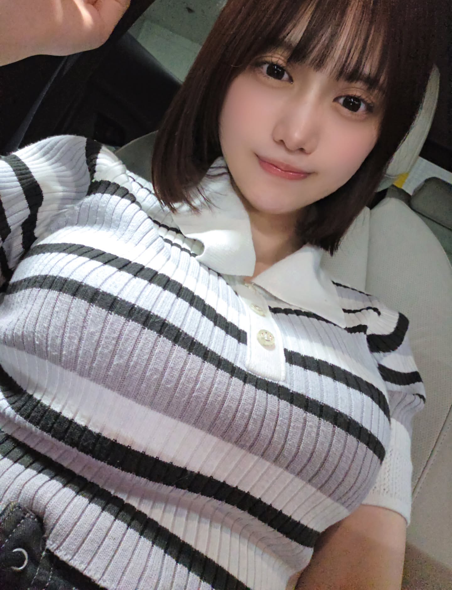 195039v92a92nb2z4x2xbw.jpeg