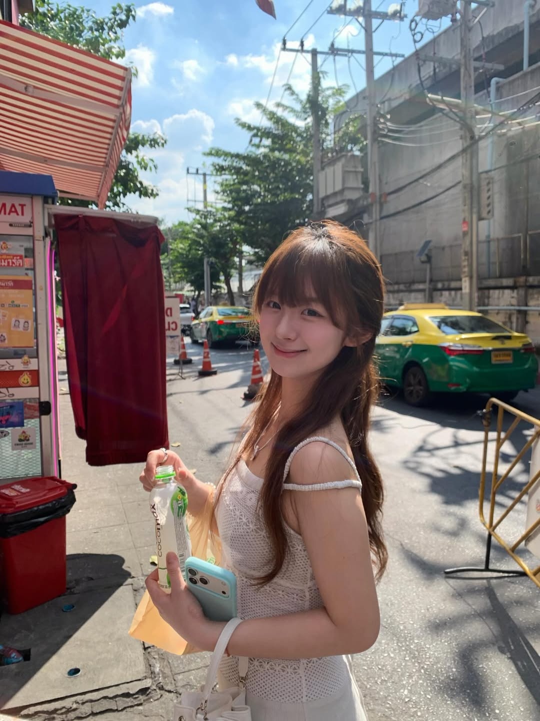 ia_5200000021.jpg