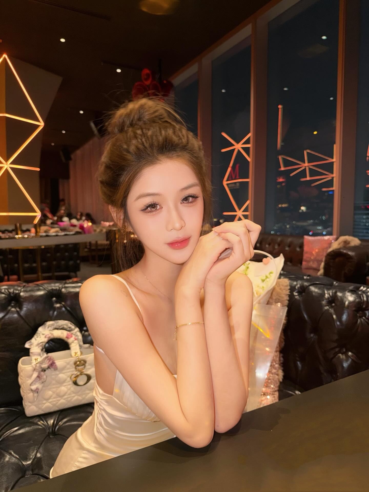 ia_100000010426.jpg