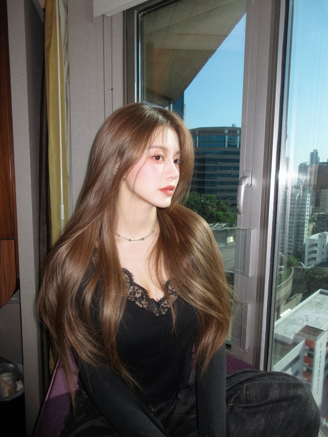 ia_1700000016.jpg