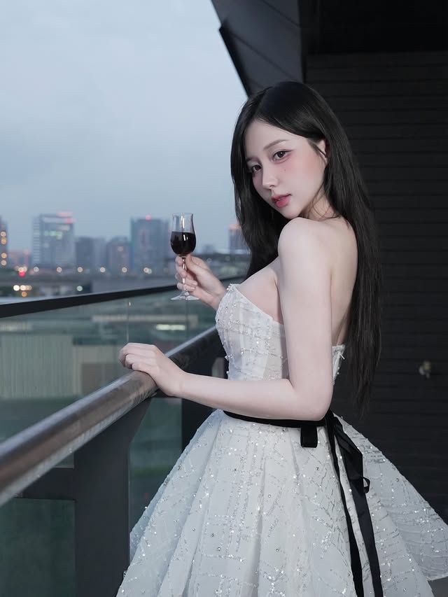 ia_100000014.jpg