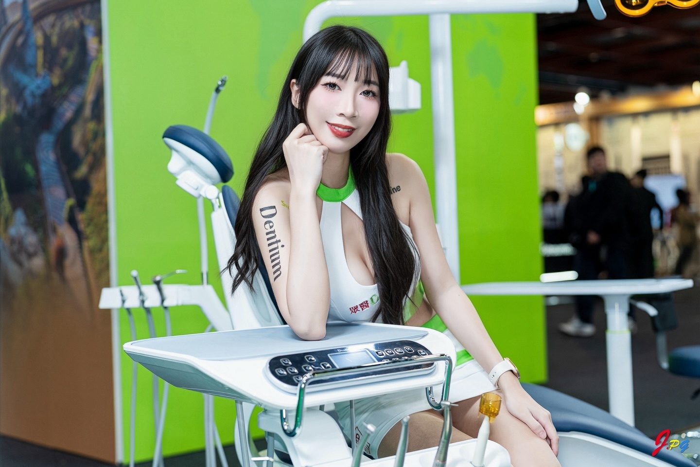 ia_100000028334.jpg