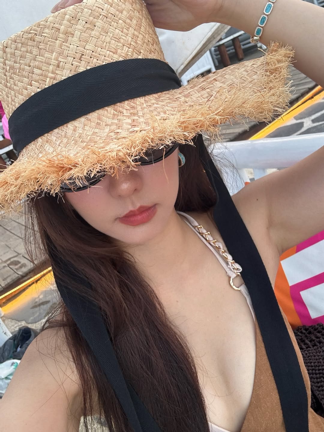 ia_3900000015.jpg