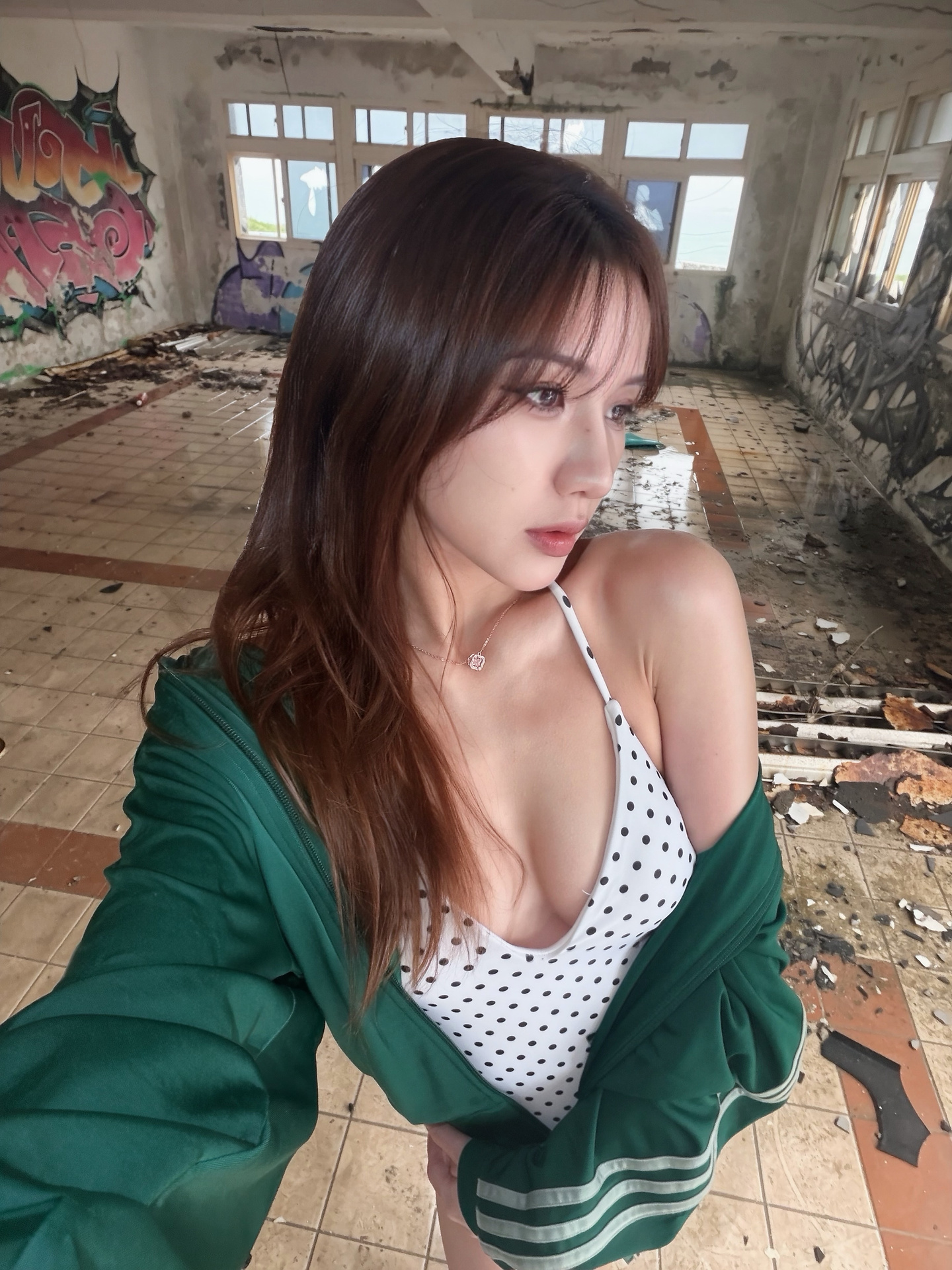 ia_100000016835.jpg