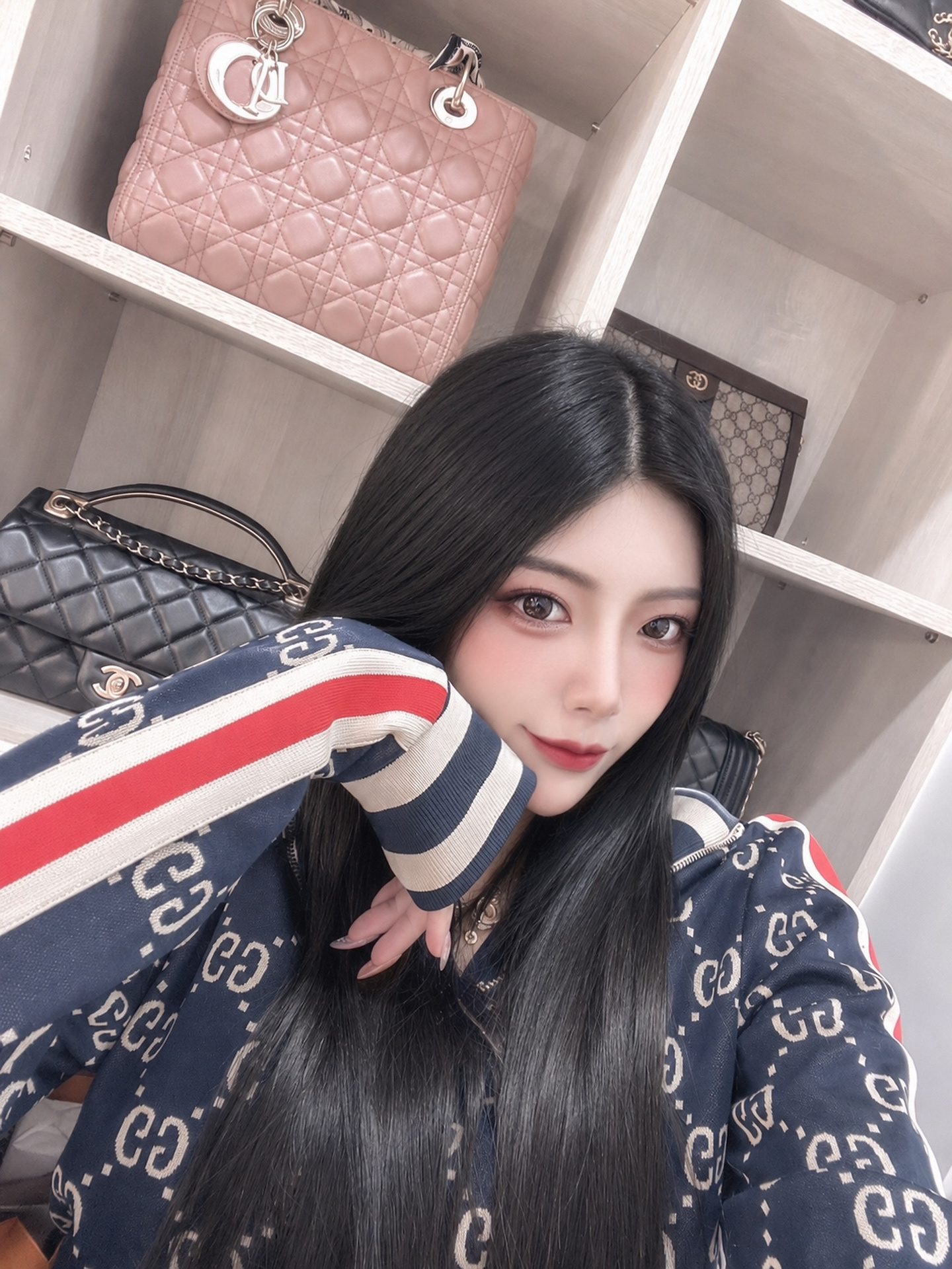 ia_200000008.jpg