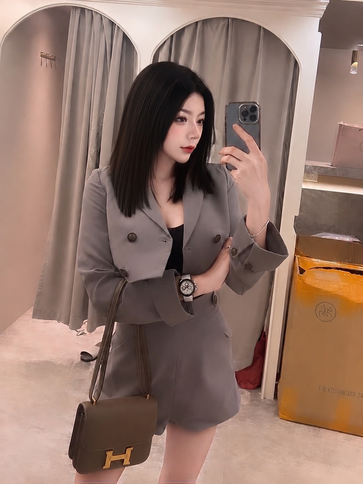 ia_200000011.jpg