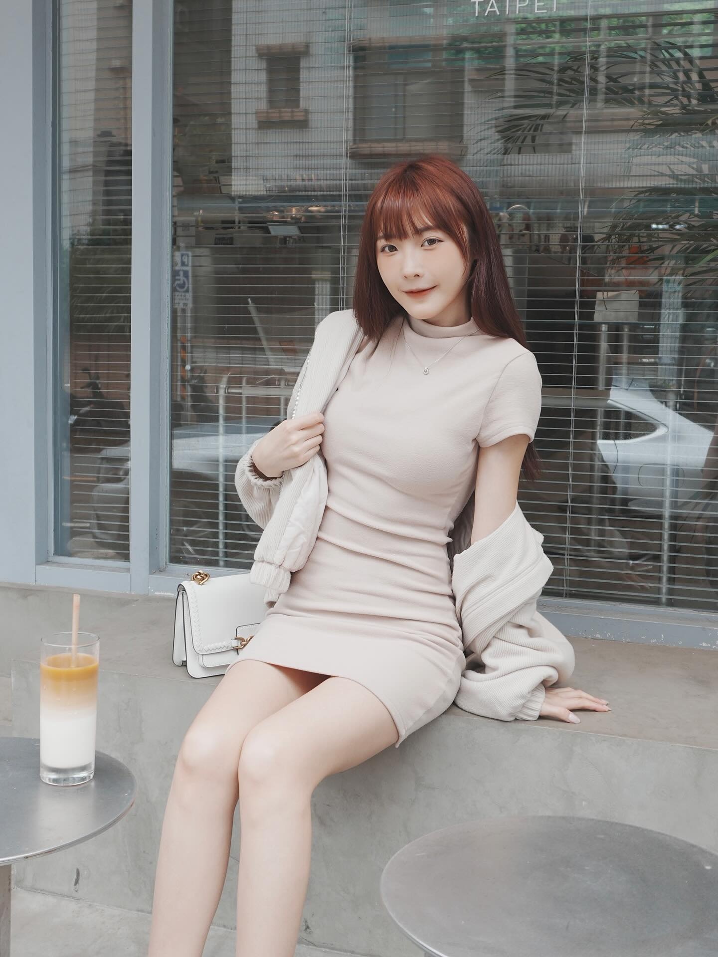 ia_1900000021.jpg