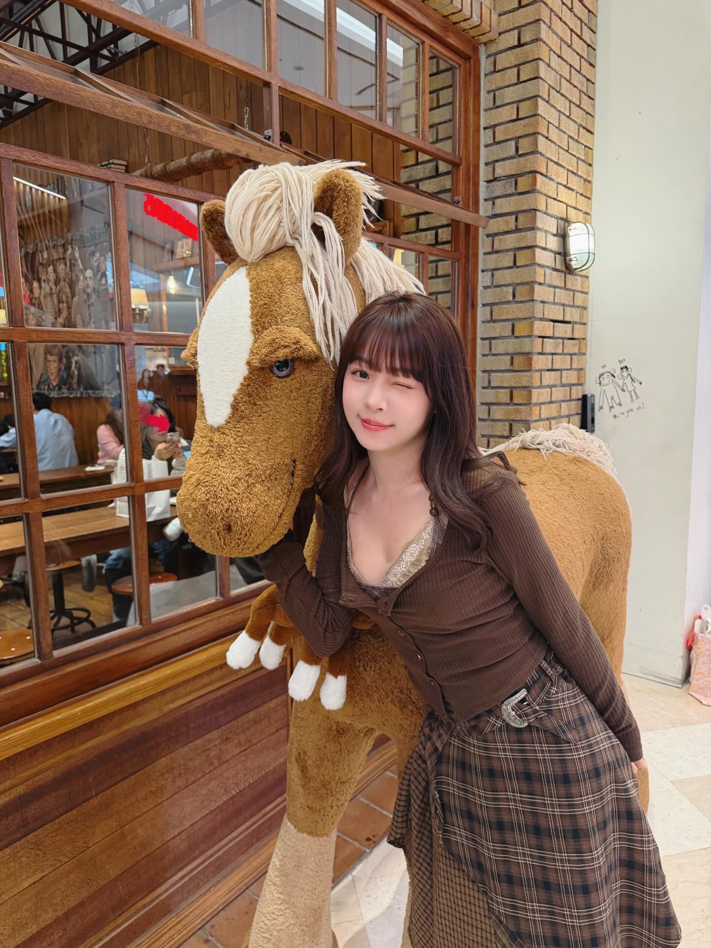 ia_100000016.jpg