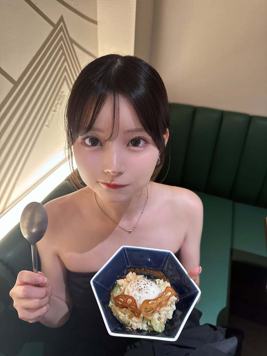 160650ah717jj4r5id4rf4.jpeg