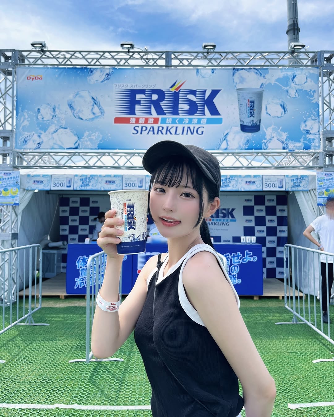 160651y2xk3i1pzickkqld.jpeg